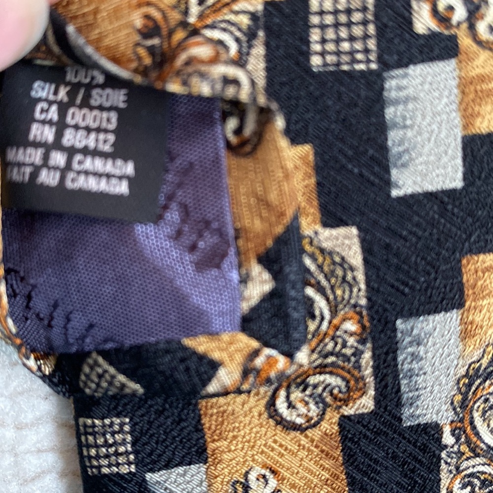 Christian Dior Black Tan and Gold 100% Silk Vintage Tie - Picture 4 of 5